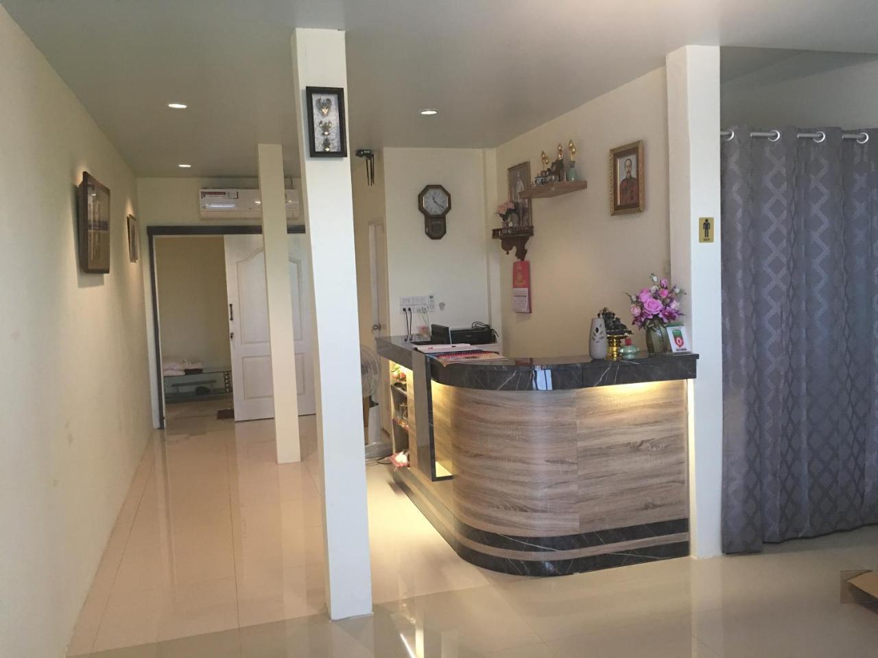 The Baan Nathong Vandrerhjem Bangkok Eksteriør bilde
